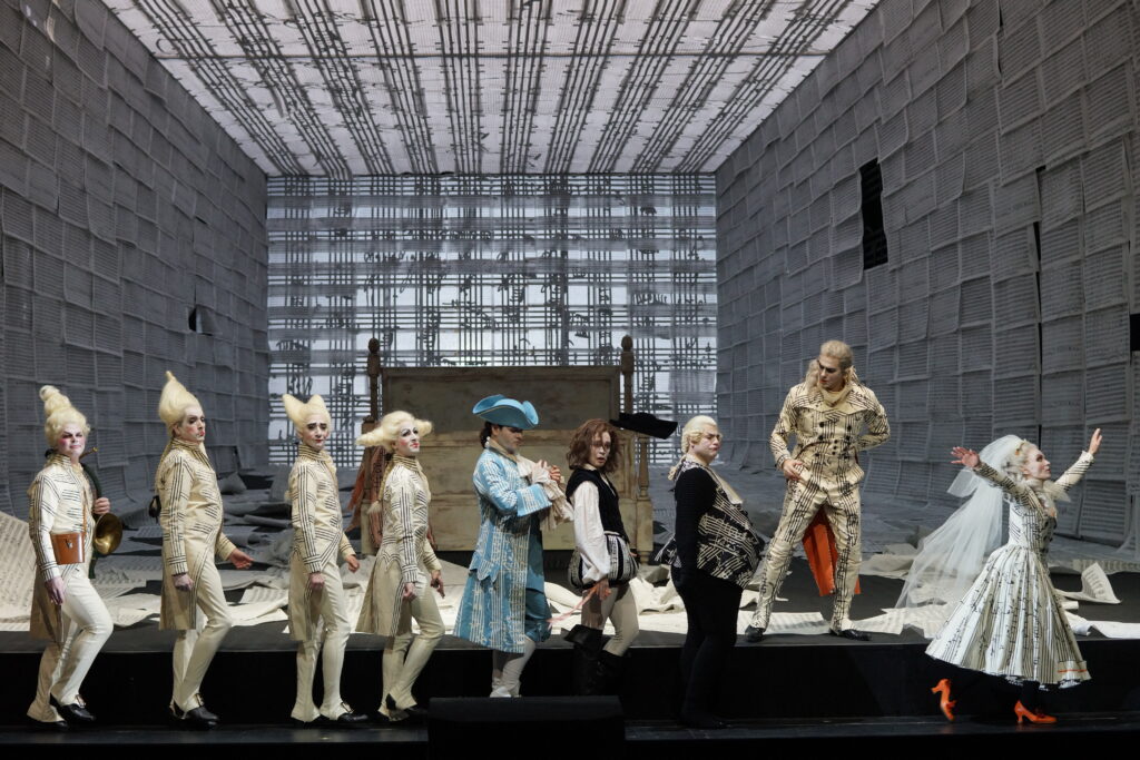 Szenenfoto aus Le nozze di Figaro, Hamburgische Staatsoper 2015